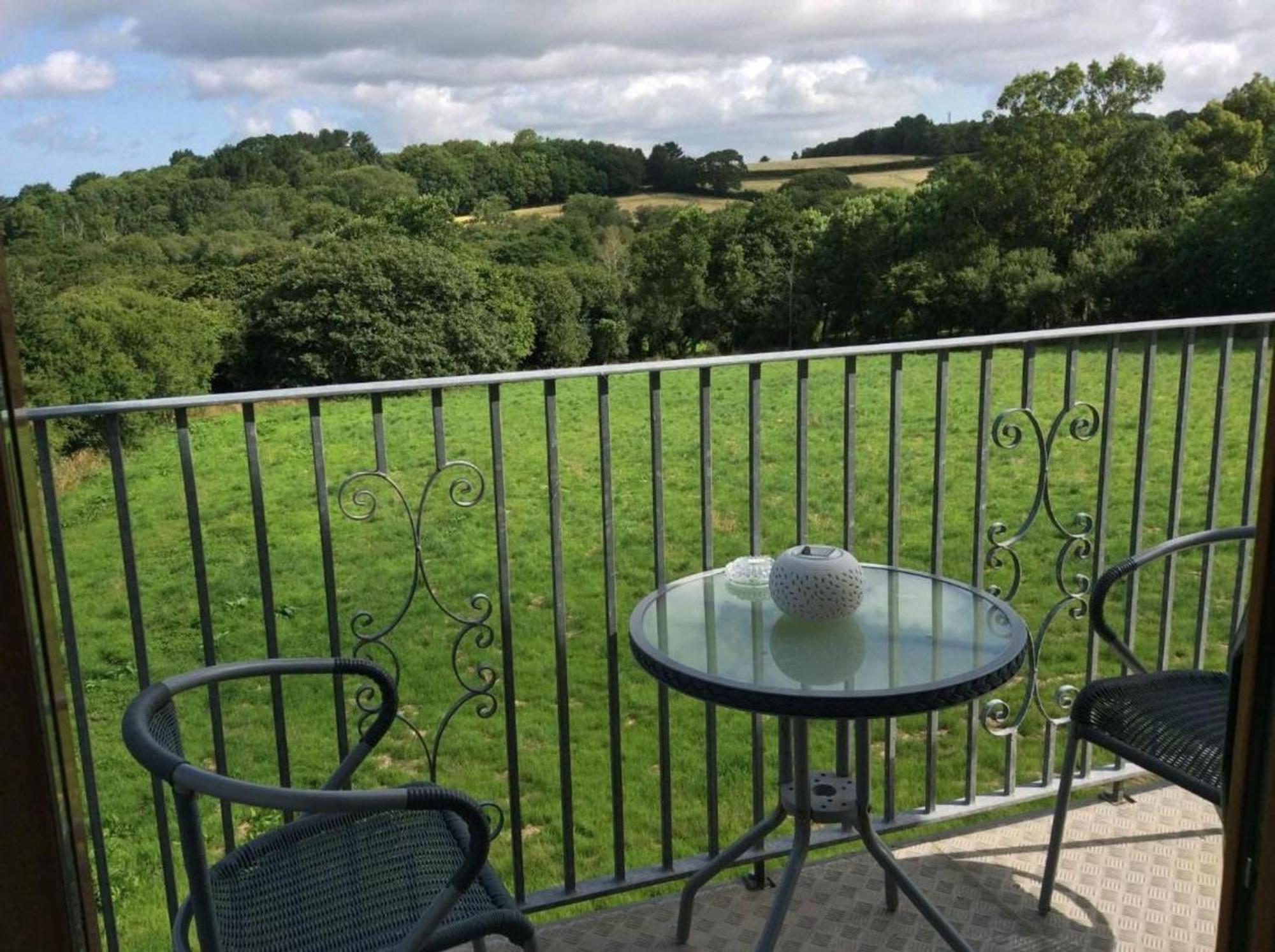 Room In Guest Room - Orchard Manor, Fore Street, Nr Truro Exterior photo