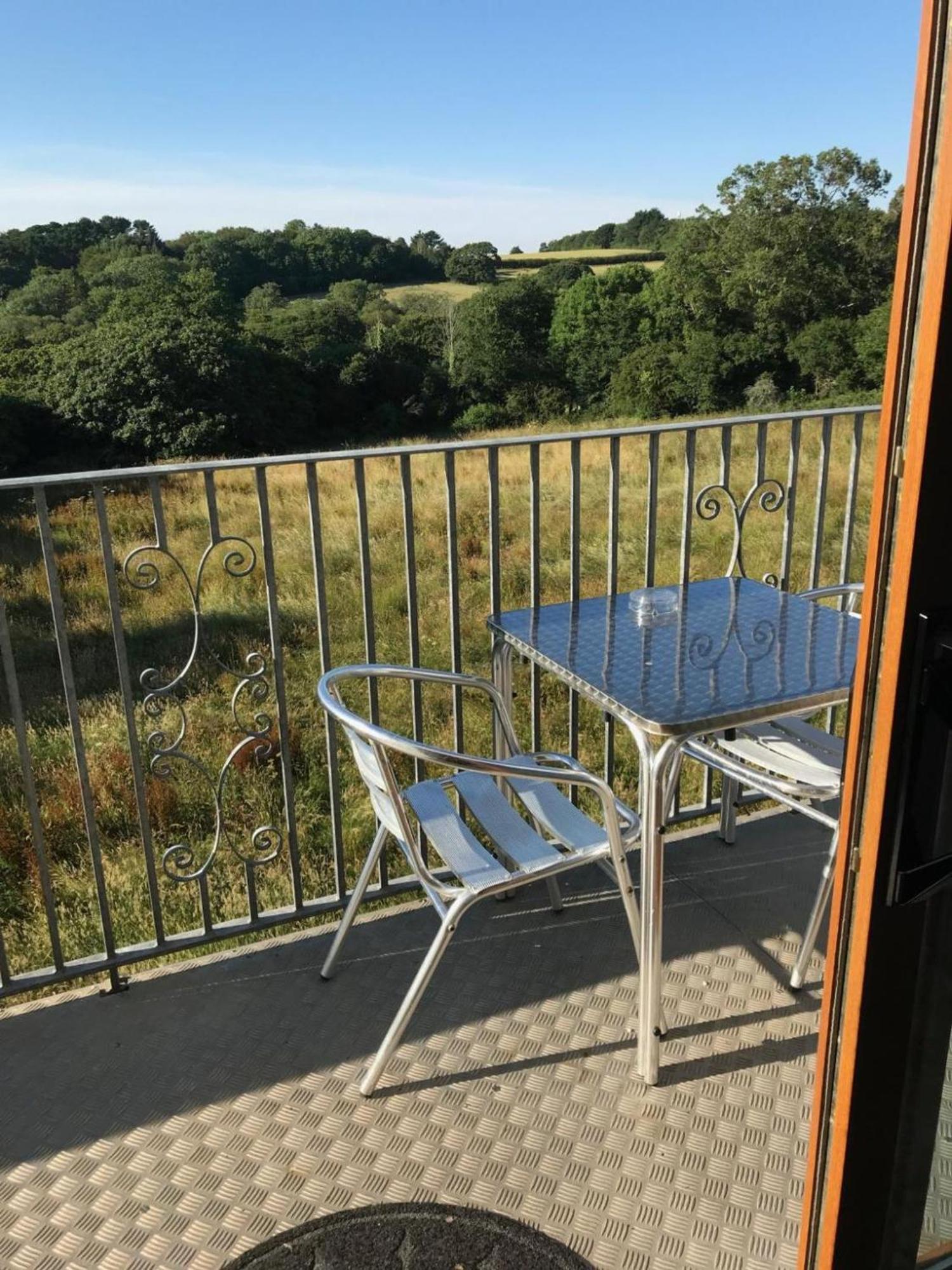 Room In Guest Room - Orchard Manor, Fore Street, Nr Truro Exterior photo